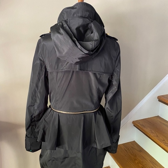 Betsey Johnson Convertible Peplum Rain Coat Small - Picture 8 of 9